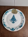 Vtg Hallmark Brand Dinner Plates Coated 8 Count Christmas Tree Theme Disposable New. Price: $9.99.