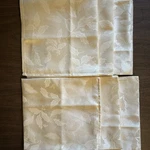 Lot Of 6 Lenox Christmas Holly Damask Ivory Napkins 18.5 Nwt New. Price: $28.00.
