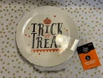 2018 Target Hyde And Eek Trick Or Treat Halloween Melamine Plates Set Of 4 Nwt New. Price: $35.00.