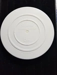 Wilton 8" Smooth-edge Plate Decorator's Preferred Circles Of Strength 302-4102 Used. Price: $9.99.