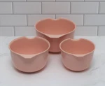 Glad Mixing Bowls With Easy Pour (set Of 3) Blush & Dishwasher Safe Non-slip New. Price: $14.99.
