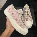 Converse Chuck Taylor All Star Lift Platform Low 'cross Stitch Roses' Shoes 8 New. Price: $85.00.