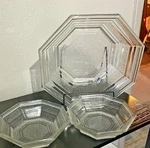 Vintage Anchor Hocking 10" Octagon Shaped Salad Glass With 2 Serving Bowls Used. Price: $8.58.