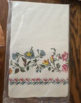 Vtg 1987 Floral Paper Tablecloth Nos Sealed C.a. Reed Cover Morning Glory New. Price: $17.99.